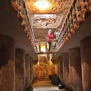 Cueva-bodega-de-Tomelloso-con-sabersabor-7-min Cueva-bodega-de-Tomelloso-con-sabersabor-7-min